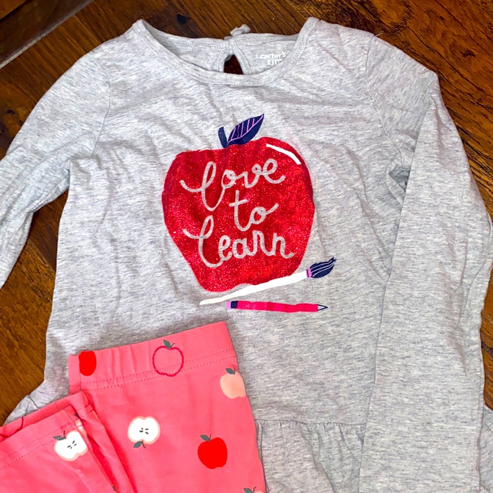 Girls Apple outfit